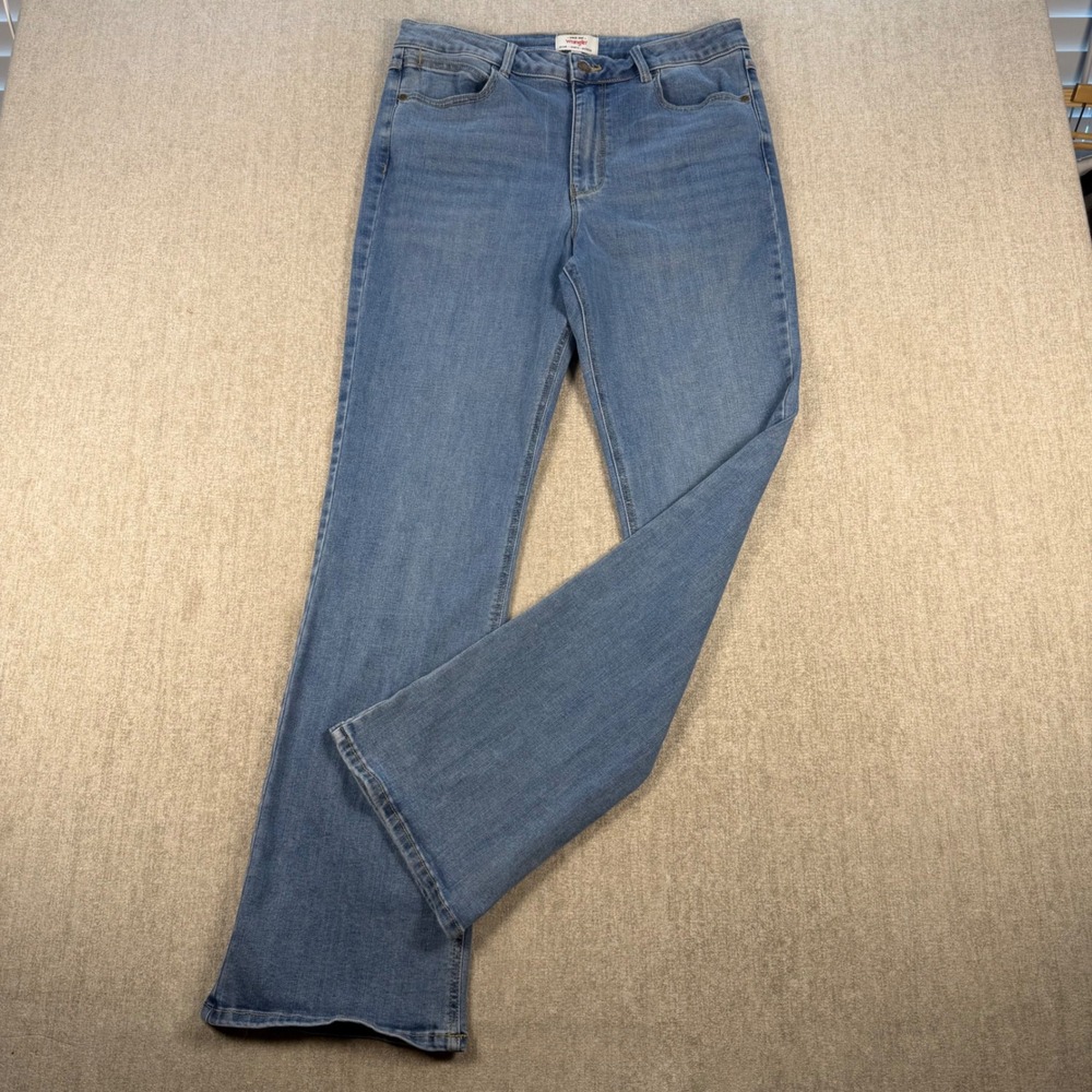 Wrangler Bootcut Jeans Women Size 12 Blue Mid Rise Stretch Denim